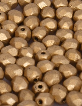 Cseh csiszolt 4mm-Matte Metallic Flex-40 db