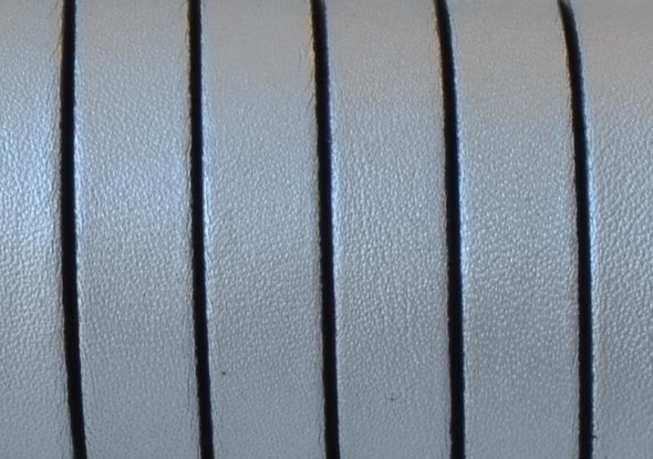 10 mm lapos bőrszál-metál ezüst-1 cm